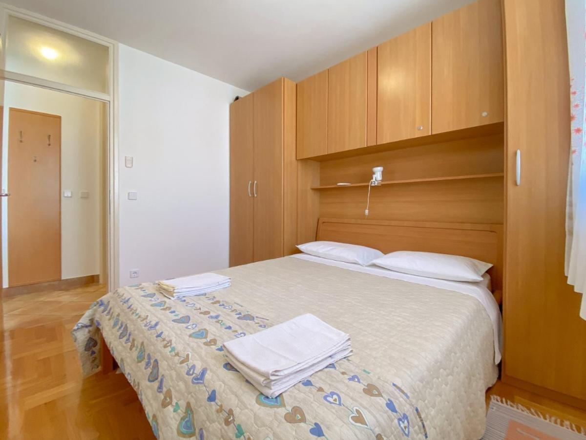 Vesna S Apartment Novigrad  Bagian luar foto
