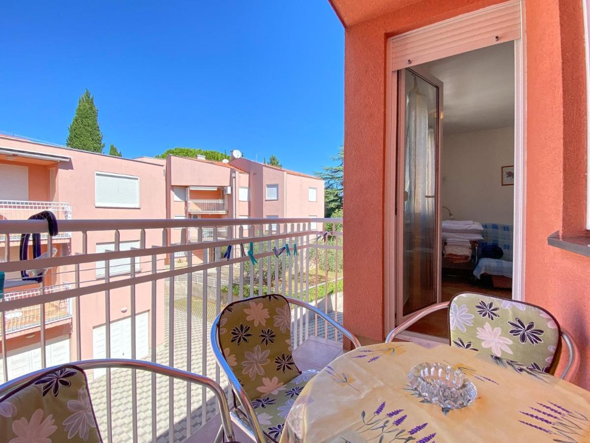 Vesna S Apartment Novigrad  Bagian luar foto