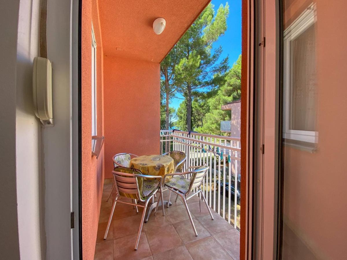 Vesna S Apartment Novigrad  Bagian luar foto